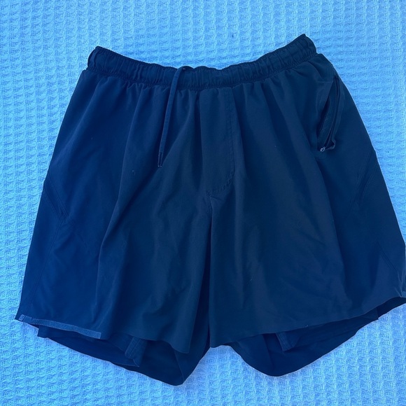 lululemon athletica Other - Lulu Lemon Men’s Black Double Lined Athletic Shorts size L